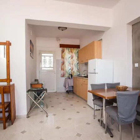 Jack Daniel Friends アパート