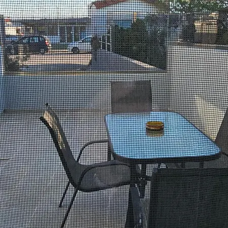 Апартаменты Jack Daniel Friends Фалираки