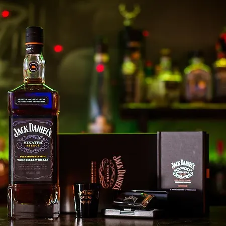 דירה Jack Daniel Friends פליראקי